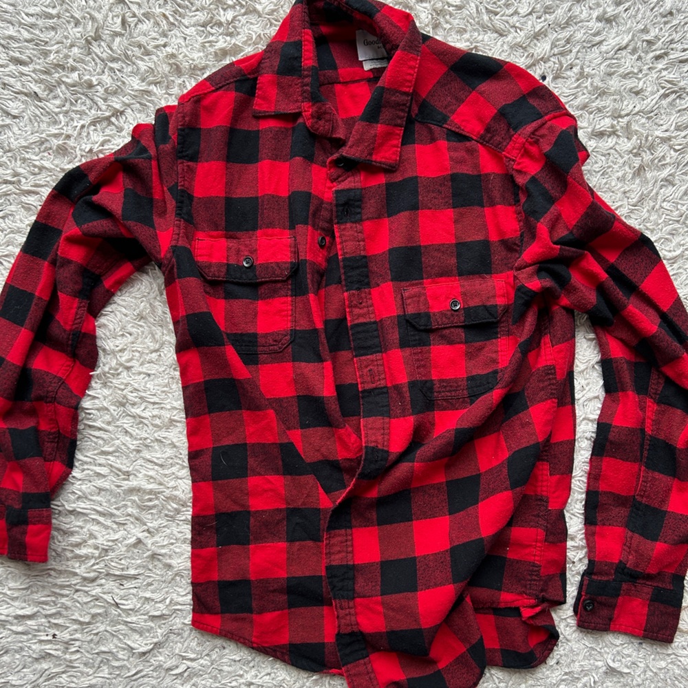 Men’s Goodfellow & Co Red and Black Checkered Shirt